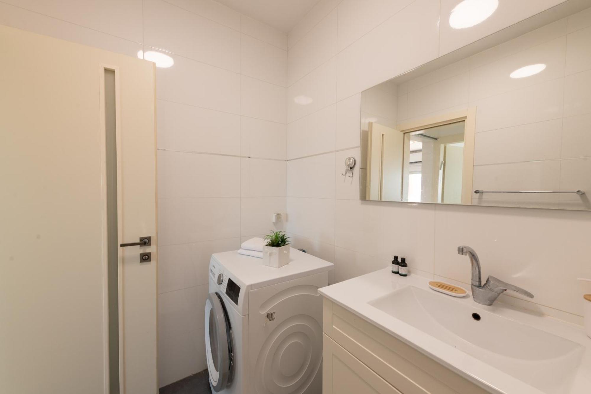Spring Vacation-amazing Pool Apartment Eilat